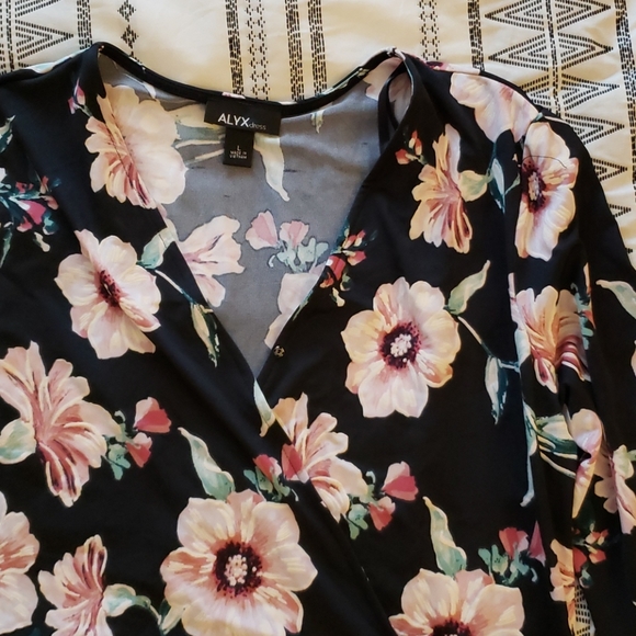 ALYXdress LG black floral dress - Picture 1 of 2